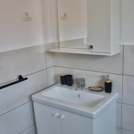 Zelena Oaza Apartment Krk Town